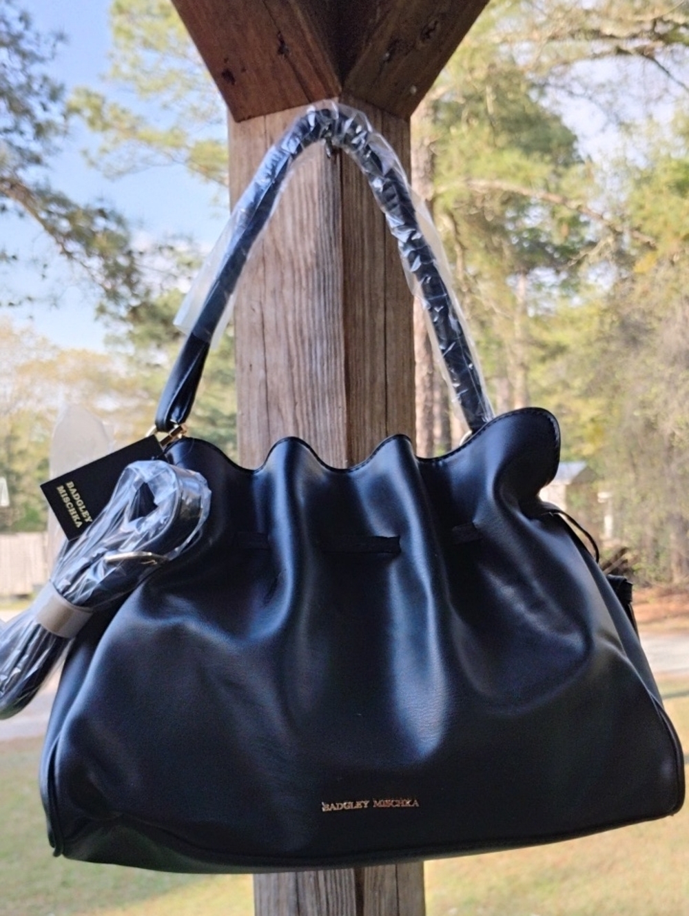 Bagley Mischka NEW Black Women’s Shoulder Bag Free Shipping - Picture 3 of 10
